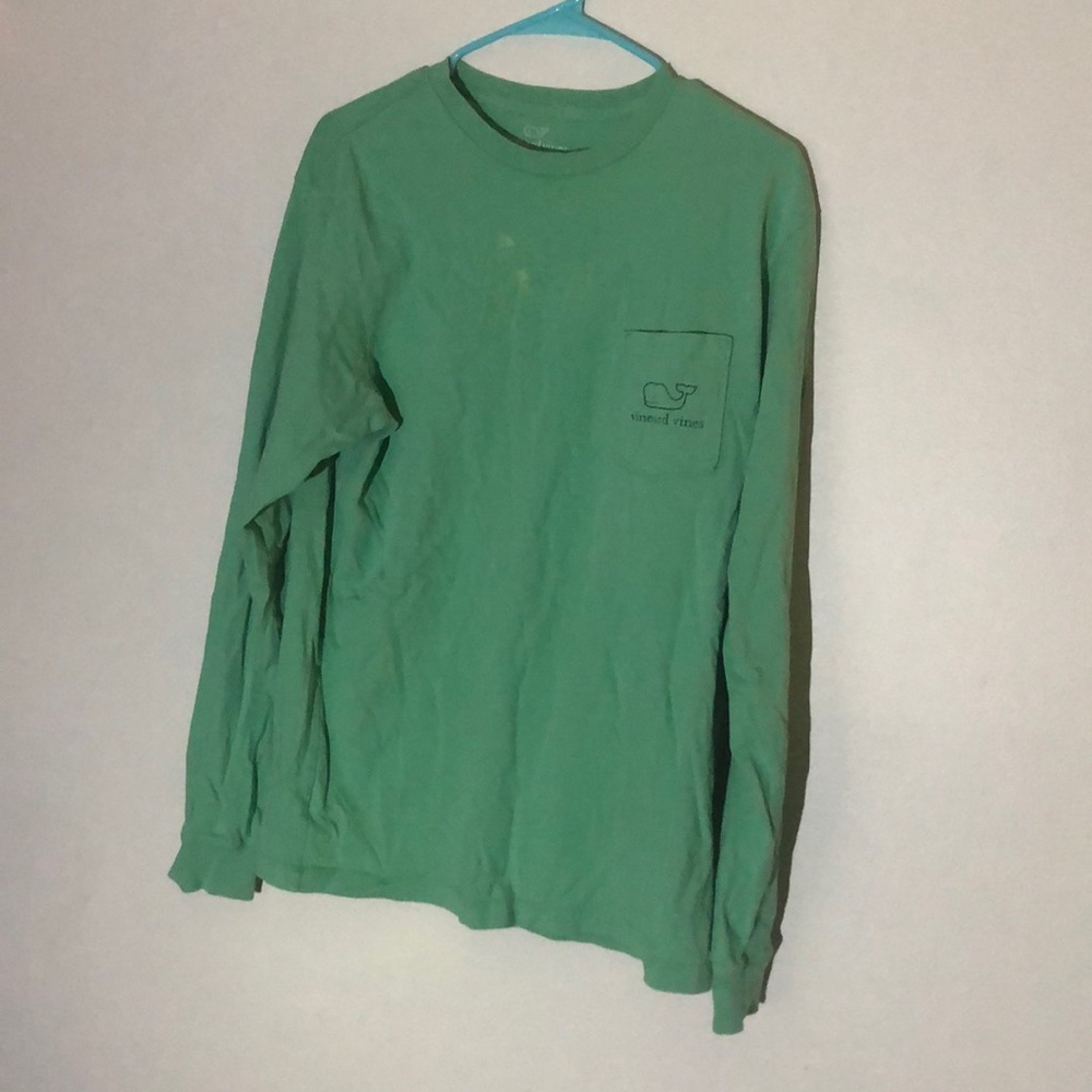 Vineyard vines shirt